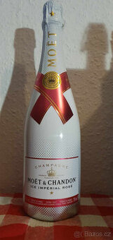 Moët & Chandon Ice Imperial Rosé