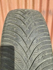 215/60 R16 99H Kleber - zimní, 2 kusy - 4-5 mm