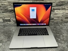 CTO MacBook Pro 15" 2017 i7 / 16GB / 500GB / Pro 560