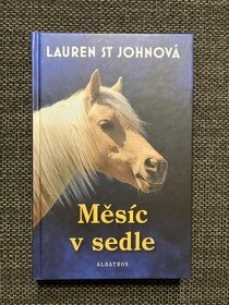 MĚSÍC V SEDLE LAUREN ST JOHNOVÁ - 1