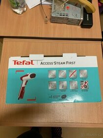 Napařovač oděvů Tefal Access Steam Minute Red DT6132E0