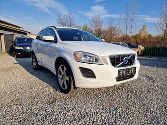 Volvo XC60,2.4D,120KW,AWD,4x4,MANUÁL,R.V.2012