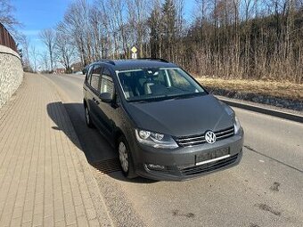 Volkswagen Sharan 2.0 TDI 103 kW 4motion 7 míst - Tažné