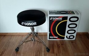 Prodám novou masivní sedačku Sonor DT6000 RT