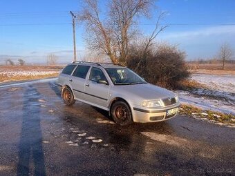 Prodej škoda Octavia 1.6 benzin, 75 kW