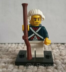 Lego figurka Revolutionary Soldier z 10. Série minifigures