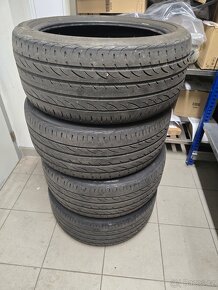 245/40/18 letní Pirelli P zero nero