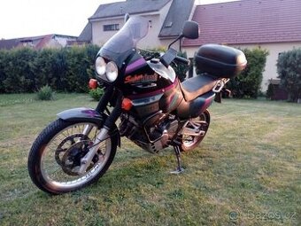 Yamaha XTZ 750