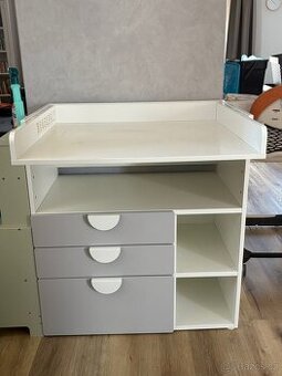 Přebalovací pult/ psací stůl Ikea Smastad, 90x79x100cm