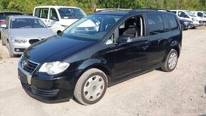 Volkswagen Touran II 2.0 Tdi 103 KW BUFÍK STŘ. OKNO r.2008