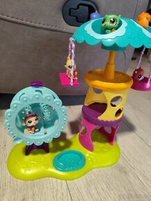 Littlest Petshop domeček s funkčním kolotočem