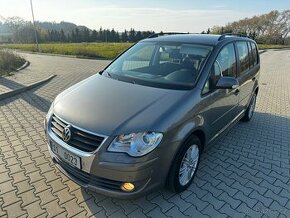 Volkswagen Touran 1.9TDI 77Kw DSG - 1