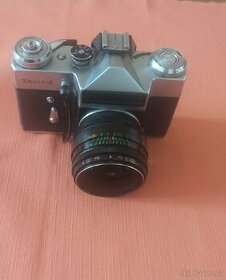 Fotoaparát Ruský Zenit E-