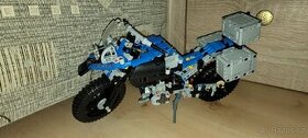 Lego Technic 42063 BMW R 1200 GS Adventure
