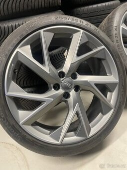 Original Audi sport RS Q3 F3 r21 5x112 255/35/21