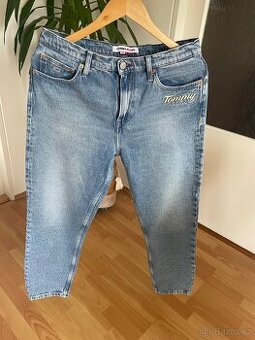 Tommy Jeans rifle džíny model IZZY střih slim fit PC: 3.150 - 1