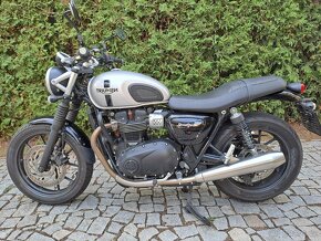 Triumph Street Twin - 1