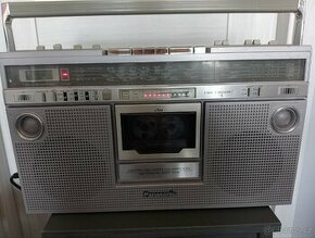 Prodám Japonský boombox Panasonic RX-5220LS - 1