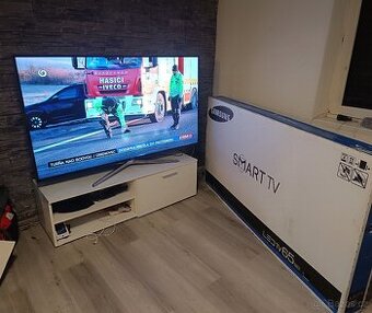 Smart tv 165 uhlopriečka