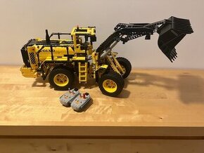 Lego 42030 Technic - Volvo nakladač