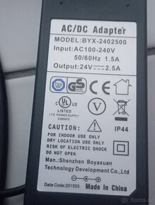 AC/DC adaptér AC-DC 24V/2.5A/impulsní - 1