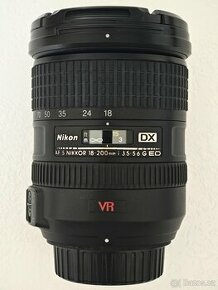 NIKON 18-200 mm f/3,5-5,6 G AF-S DX VR - 1