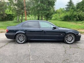 BMW M5 (E39) 5.0 V8 400 koni 1999 207500km