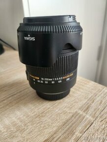 SIGMA 18-250 f/3,5-6,3 DC MACRO OS  HSM pro Nikon