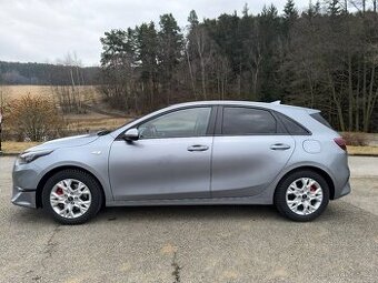 Kia Ceed 1.5  118 kW spin