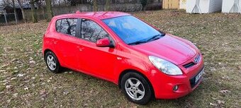 Hyundai i20,1,2 benzin, 2. majitel, ČR - 1