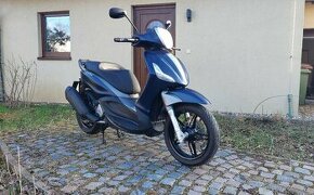 Piaggio Beverly 350 - 1