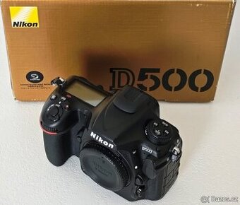 Nikon D500 jen 36000 snímků