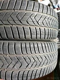 245/40/21 100v Pirelli - zimní pneu 2ks RunFlat