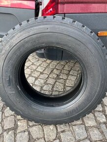 1x 265/70R19,5