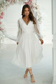 Dokonalé bílé, třpytivé, svatební šaty v midi délce