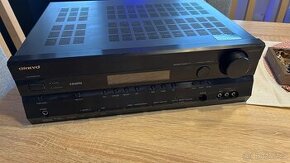 Onkyo TX-SR505e