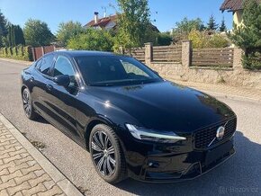 Volvo S60 B5 AWD Dark Ultimate 11/2023 - 1