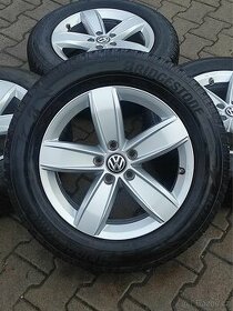 VW Tiguan, kola 17" zimní, letní pneu