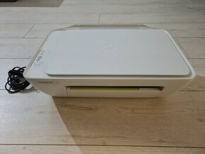 HP DeskJet 2130 minimálně používaná tiskárna