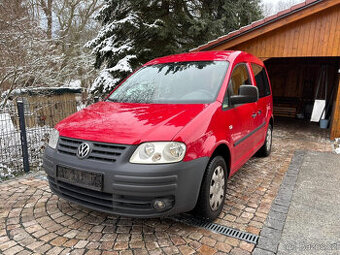 VW Volkswagen Caddy LIFE  1.4-16v    poctivé km  1.majitel