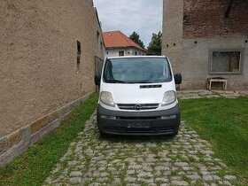 Opel Vivaro 1.9 DTi 74kw - 1