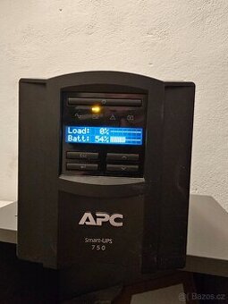 Záložní zdroj APC Smart UPS 750 - 1