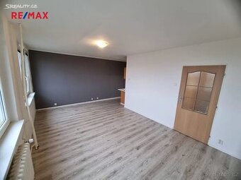 Pronájem bytu 1+kk 33 m² Česká, Most