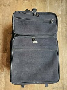 Cestovní kufr na kolečkách, zavazadlo