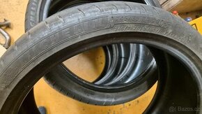 Michelin Pilot Sport 4S 245/35 ZR20 PS4s - 1