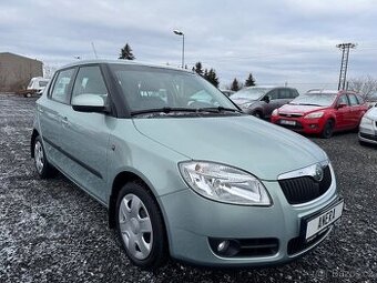 Škoda Fabia II 1.2 12V, 52tis km,1.Majitel, ČR