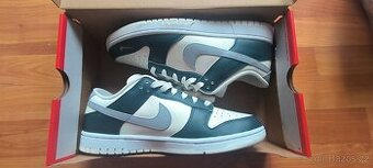 Nike Dunk Low nové