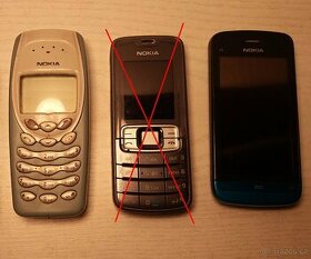 Prodám zachovalé retro-mobily, pouzdra a datové kabely