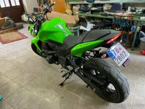 Kawasaki z750r