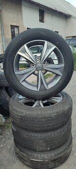 17" letni Toyota CH-R 215/60 R17 5x114,3 zanovni stav